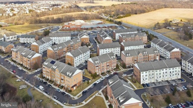 Building Photo - 3624 Spring Hollow Ln