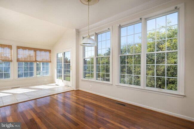 Building Photo - 5634 Annenberg Ct