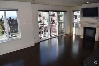 Building Photo - Capitol Hill 1BR/1BA with Stunning City Views