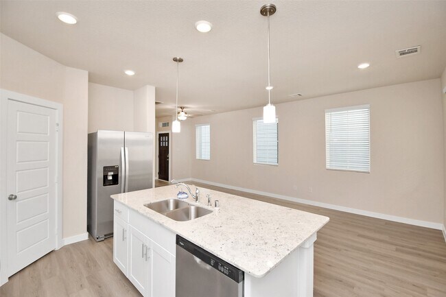 Building Photo - 8414 Rising Stream Dr