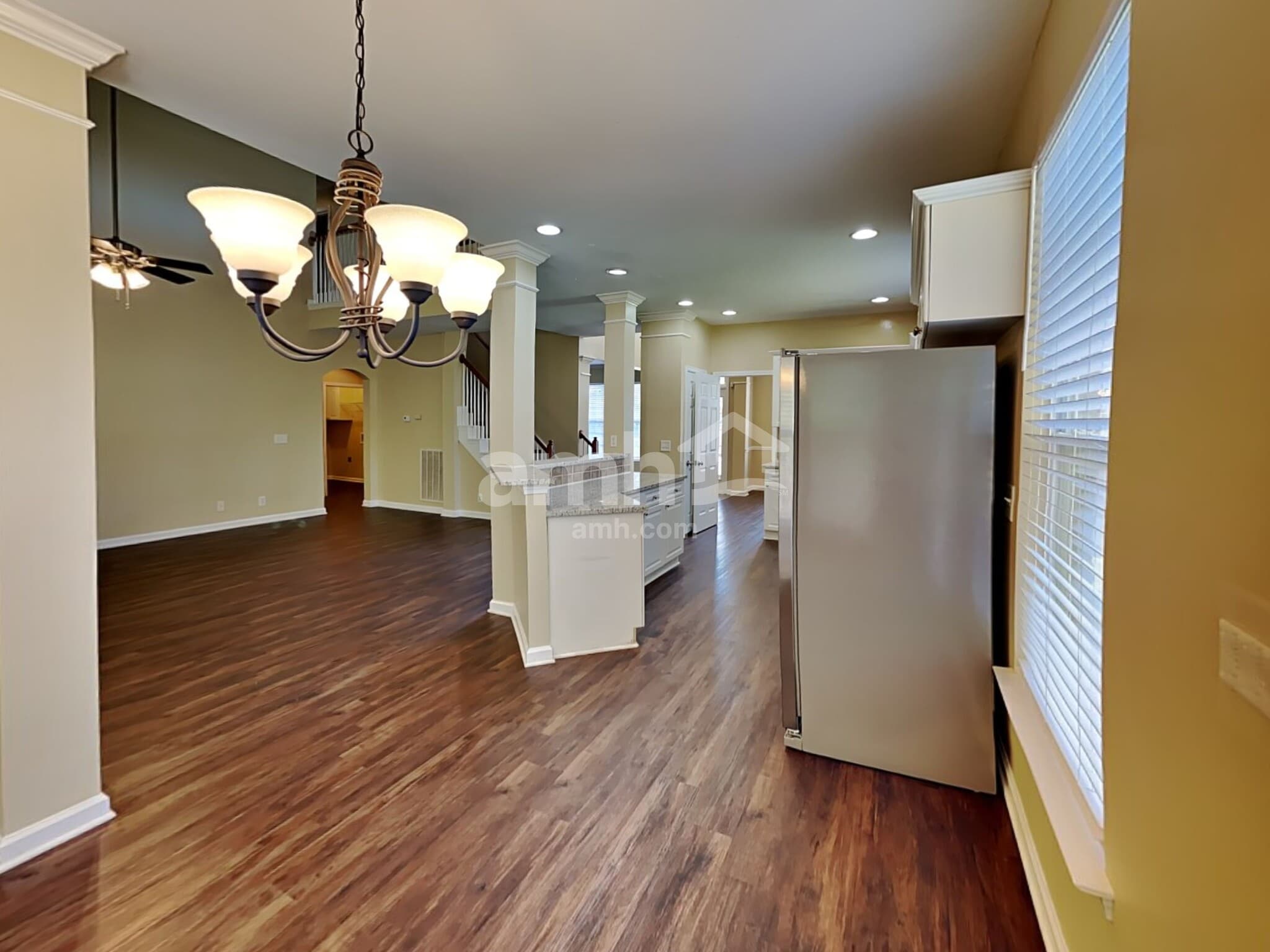 Building Photo - 1213 Travelers Pl