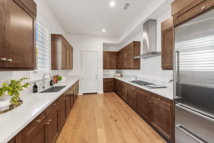 Building Photo - 84 Eider Run