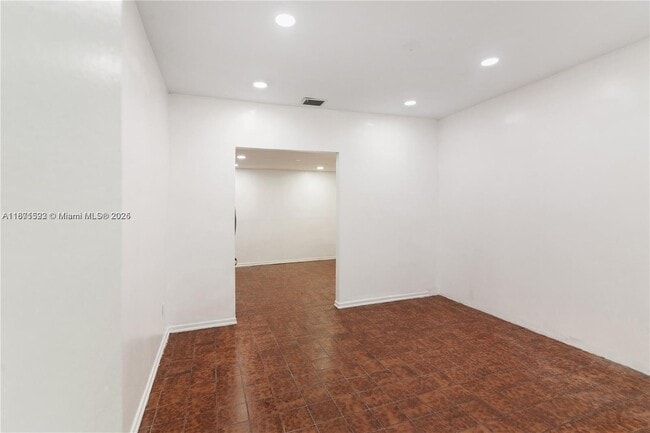 Building Photo - 2262 NW 5th St