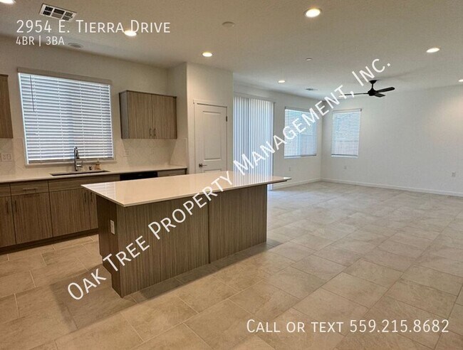 Building Photo - 2954 E Tierra Dr