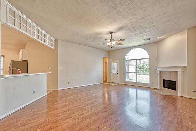 Building Photo - 23646 Hawkins Creek Ct