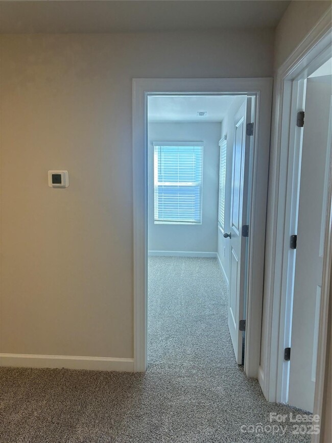 Building Photo - 1739 Braemar Vlg Dr