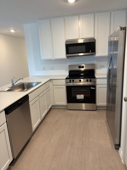 Building Photo - 1907 Bear Grass Rdg Rd