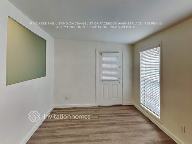 Building Photo - 6361 W Caron St