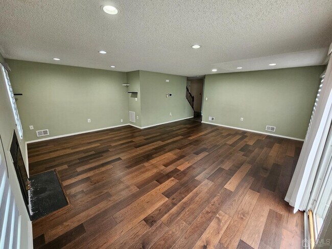 Building Photo - 62 Rice Run