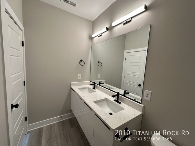 Building Photo - 2010 Titanium Rock Rd