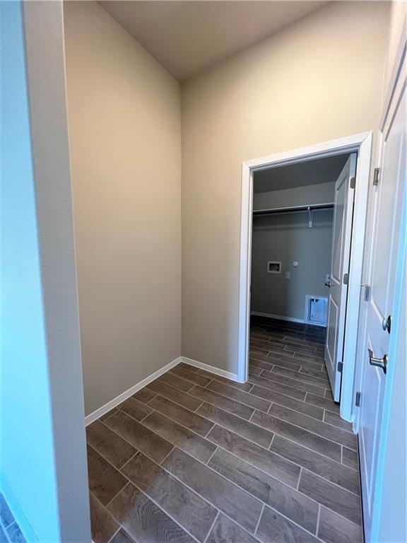 Building Photo - 208 Rollingwood Dr