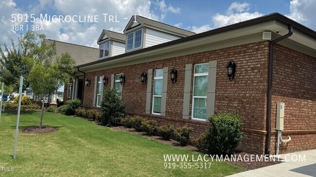 Building Photo - 5015 Microcline Trl