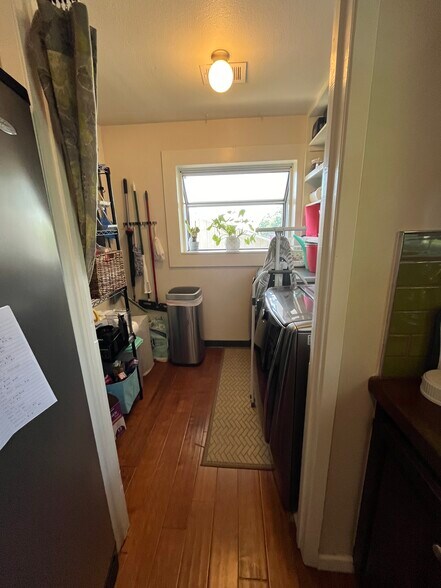 Building Photo - 9788 Orangewood Dr