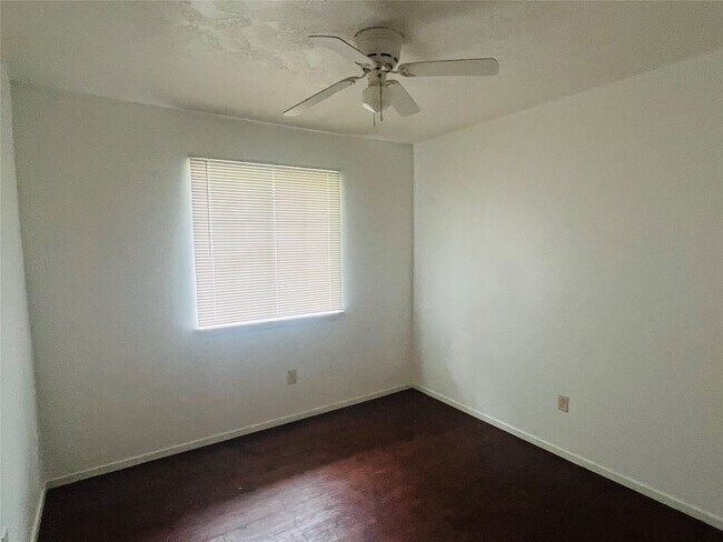 Building Photo - 7538 Winkle Wood Ln