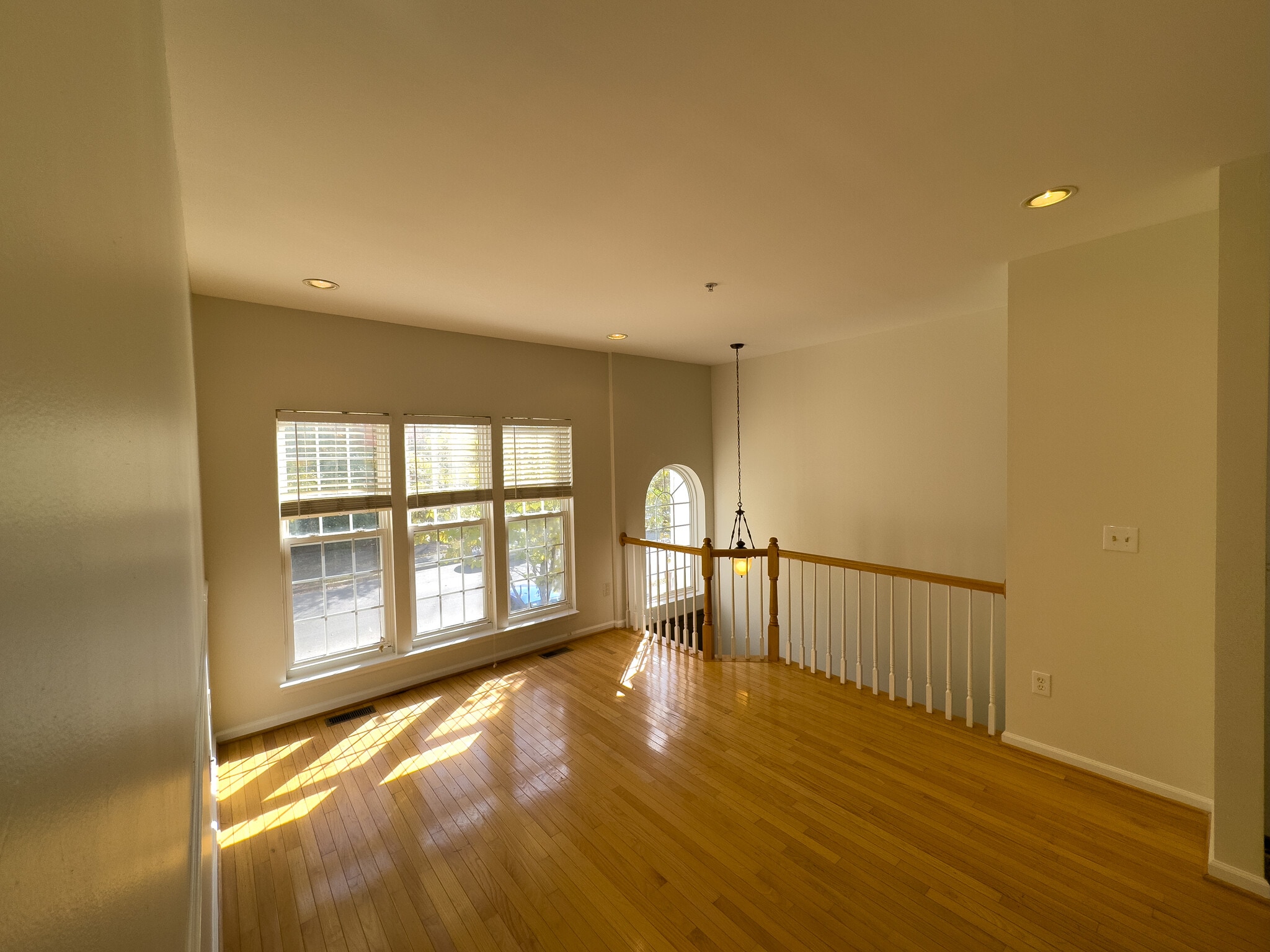 Building Photo - 8010 Pennington Dr