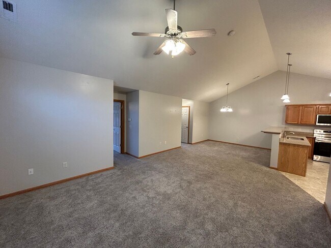 Building Photo - 8528 Flintlock Cir