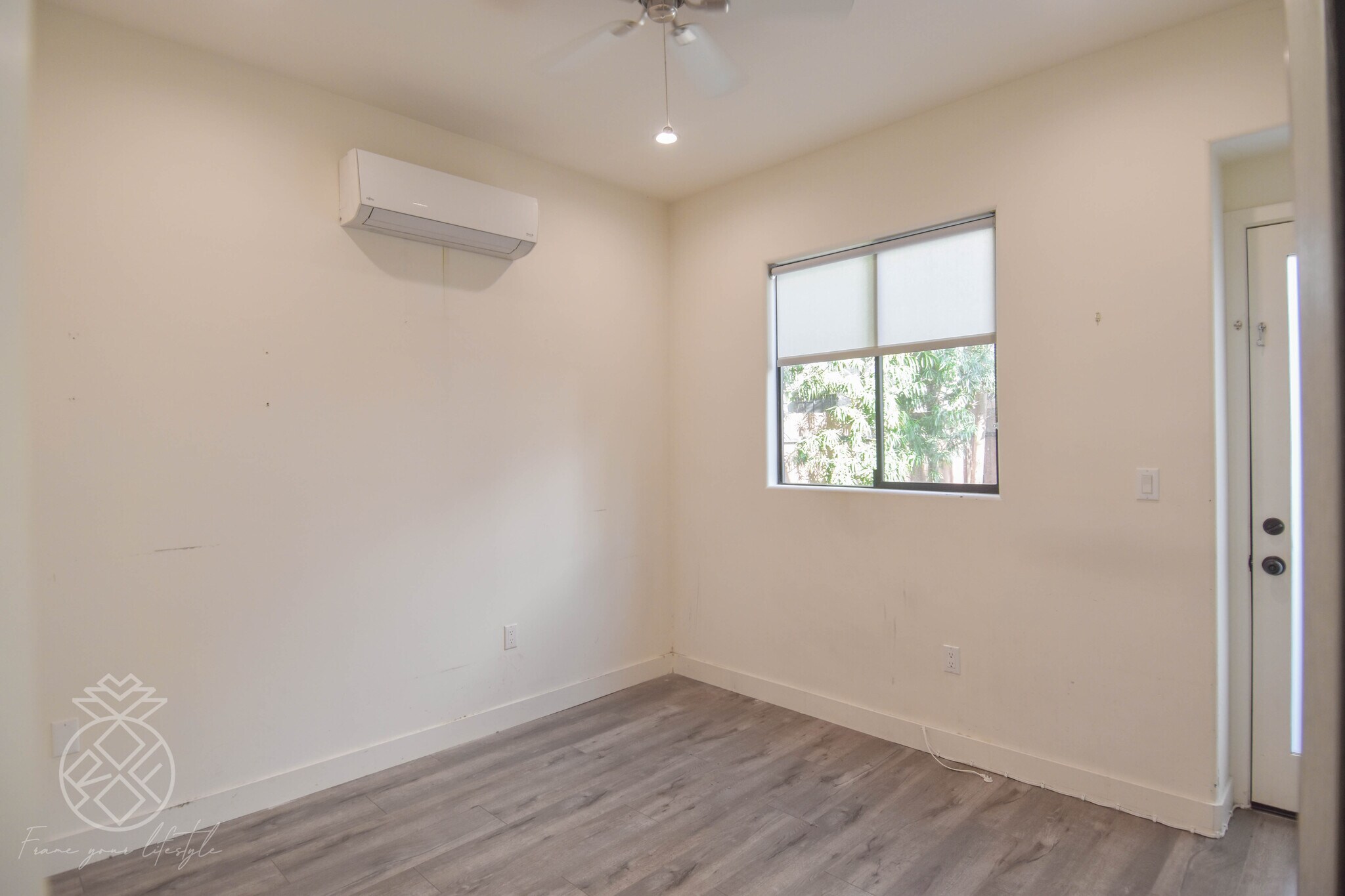 Building Photo - 905 Parkman Ave