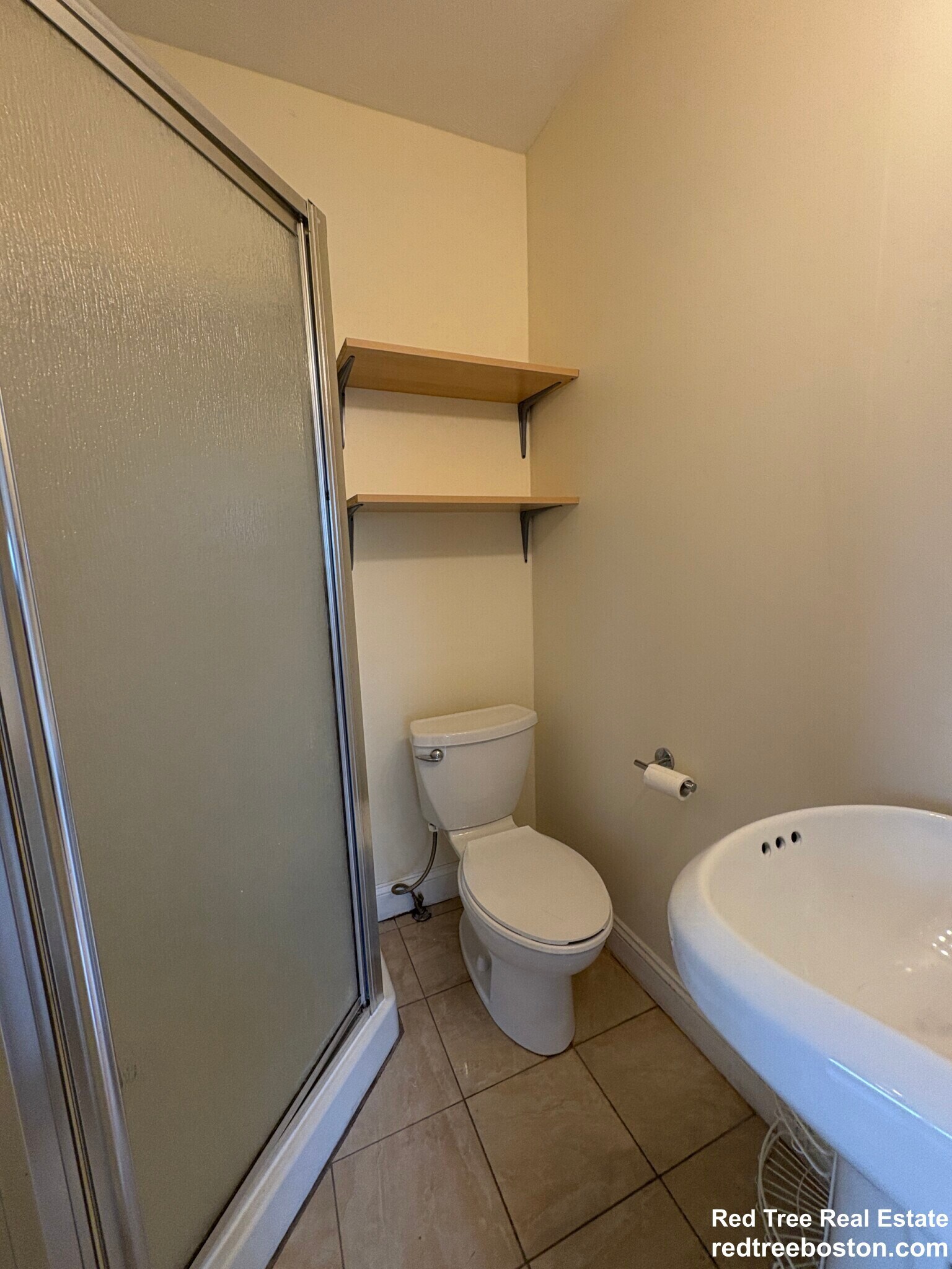 Building Photo - 191 Winthrop Rd