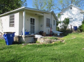 Building Photo - 306 Giles Rd
