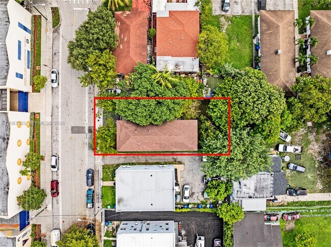 Building Photo - 1020 NW 29th Terrace