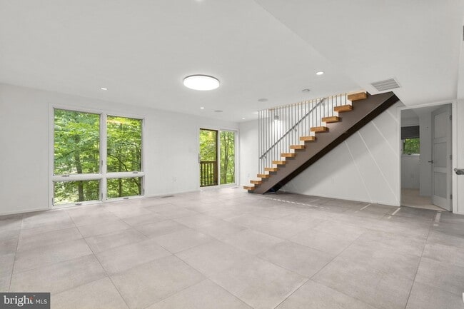 Building Photo - 5517 Mohican Rd