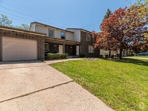 Building Photo - 603 Woodingham Dr
