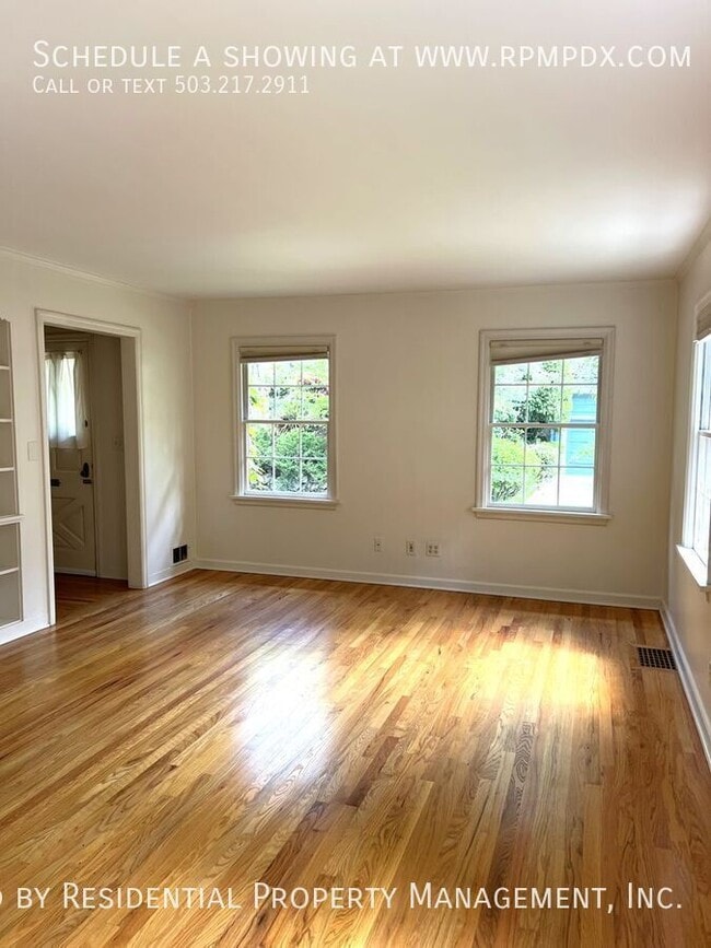 Building Photo - 1938 SW Edgewood Rd