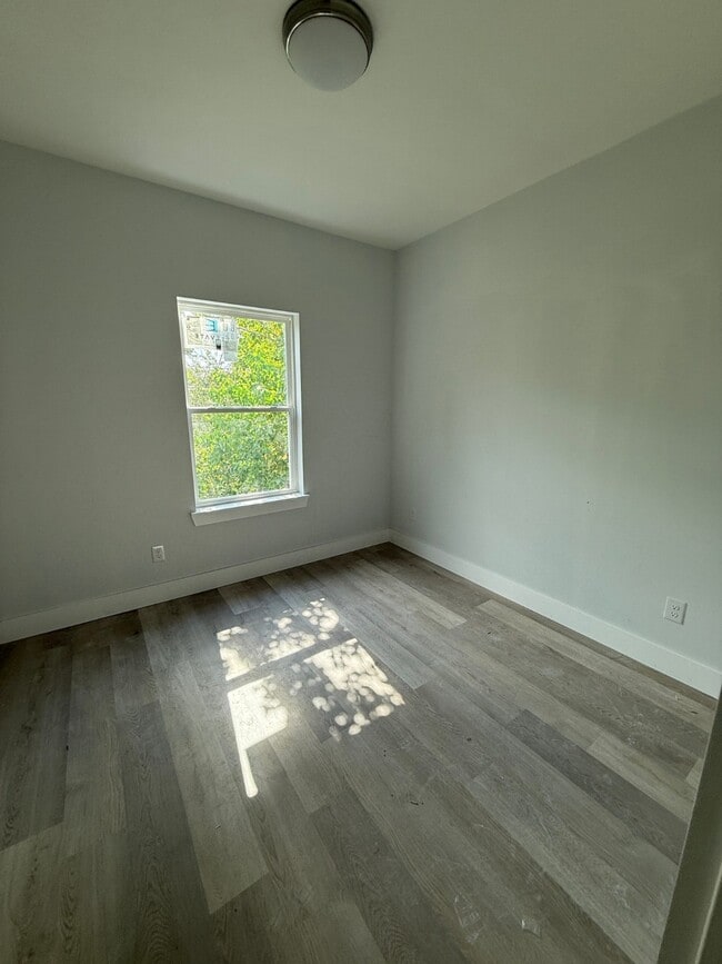 Building Photo - 3537 Alderfer St