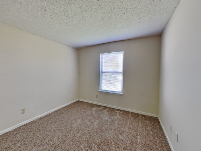Building Photo - 9140 Amberleigh Dr