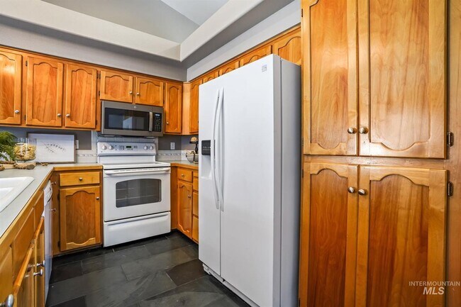 Building Photo - 11909 W Patrina Dr