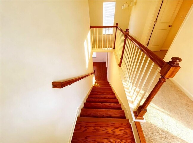 Building Photo - 602 Lofty Ln