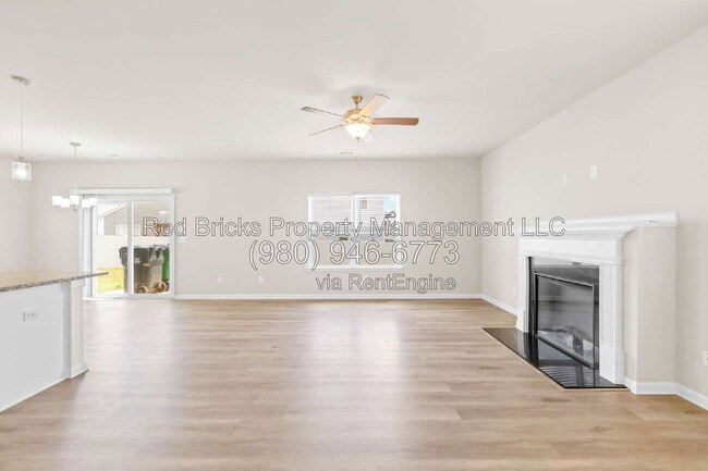 Building Photo - 7113 Stoney Wood Ln