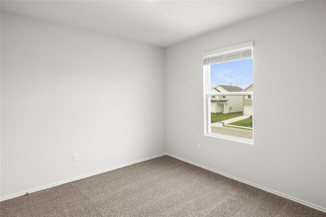 Building Photo - 227 Jackson Dr
