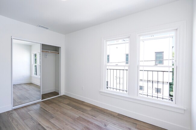 Building Photo - The Occidental