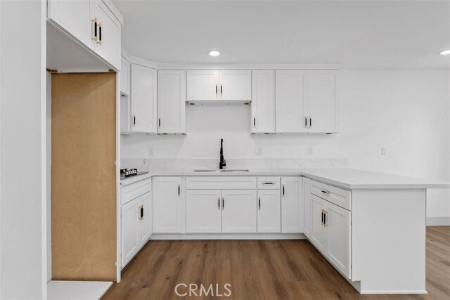 Building Photo - 24543 Penfield St
