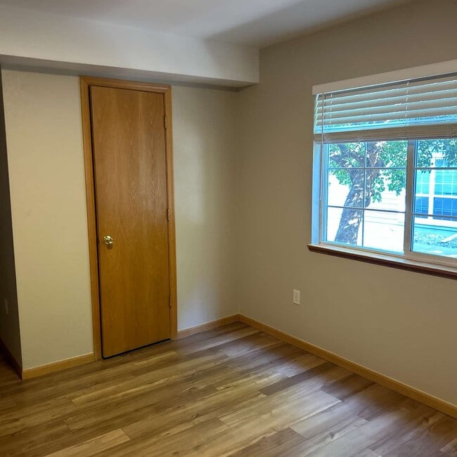 Building Photo - 1120 City Park Ave