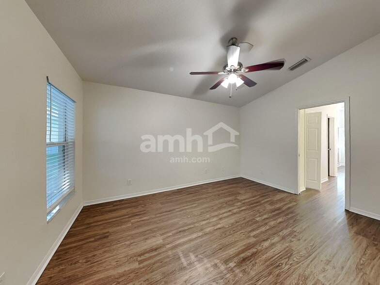 Building Photo - 4528 Portobello Cir