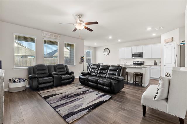 Building Photo - 4949 Parrington Dr