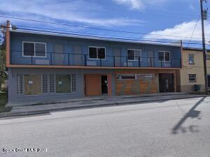 Building Photo - 2421 Stone St