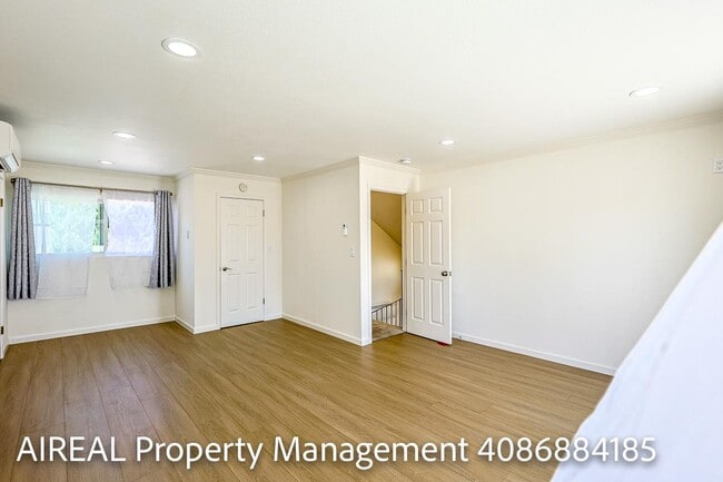 Building Photo - 10697 Morengo Dr