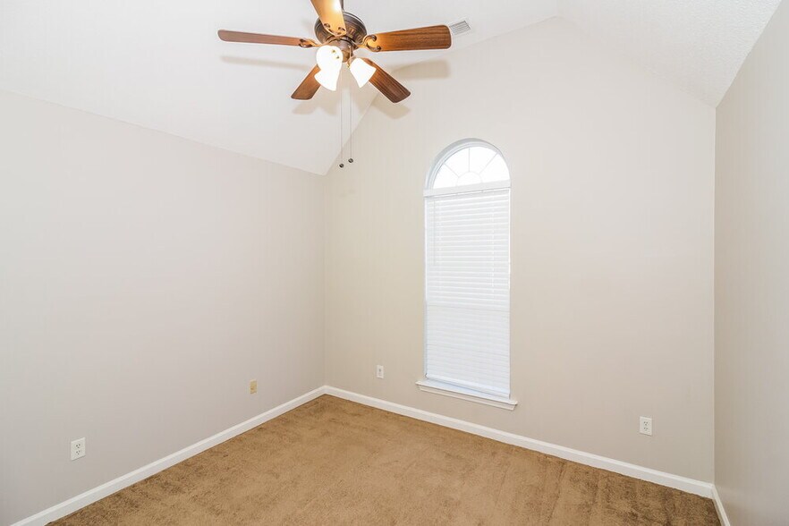 Building Photo - 7161 McCleskey Cove