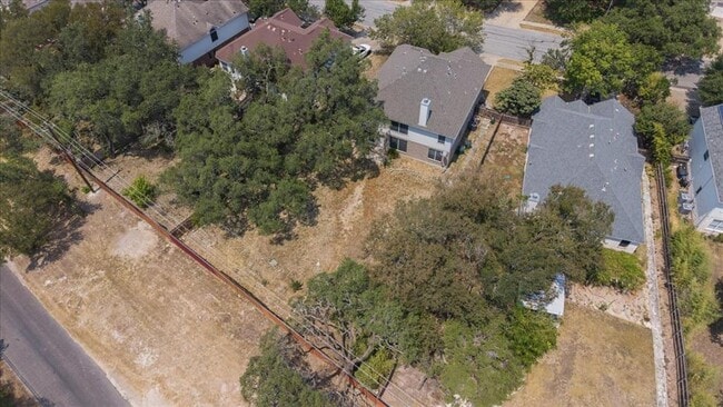 Building Photo - 11217 Jockey Bluff Dr