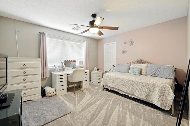 Building Photo - 12923 Lady Jane Ct