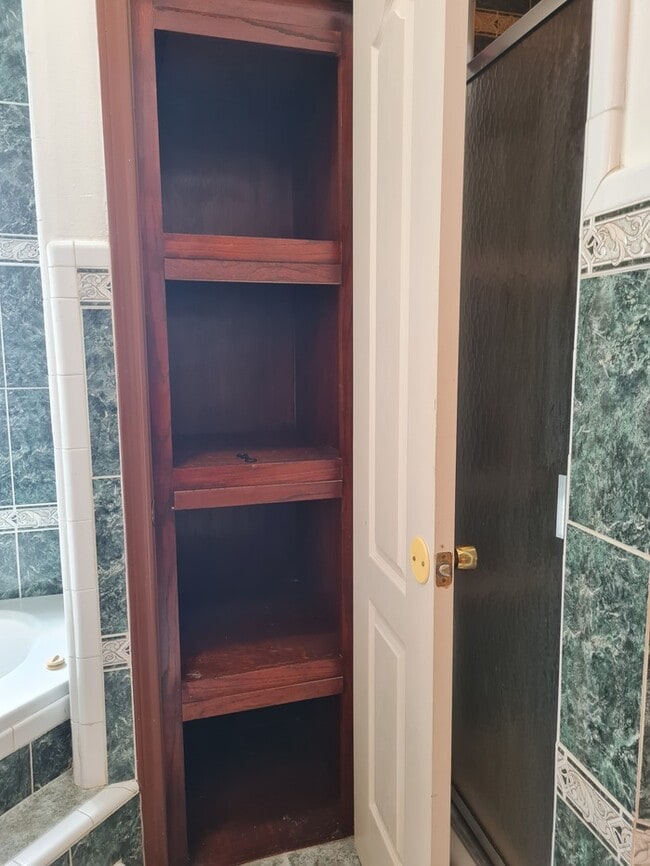 Building Photo - 21796 Stuart Place Rd