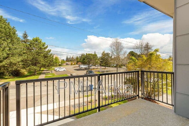 Building Photo - 1415 SW 148th St