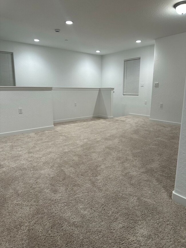 Building Photo - Welcome To This Charming Two-Story Home Ne...
