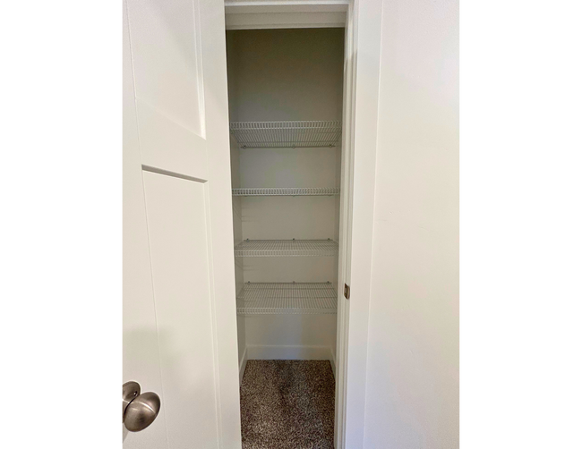 Building Photo - 3375 W 2010 N