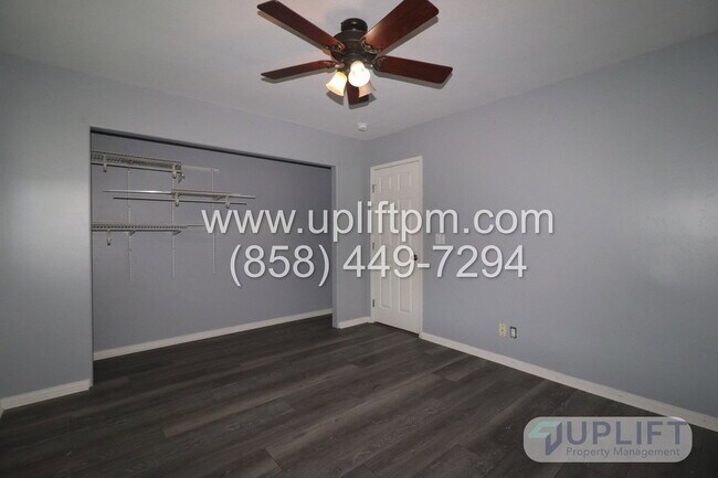 Building Photo - 5304 Nutmeg St