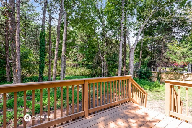Building Photo - 10846 Elm Bend Dr