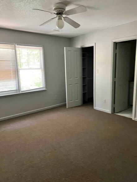 Building Photo - 4614 Nesbit Ct